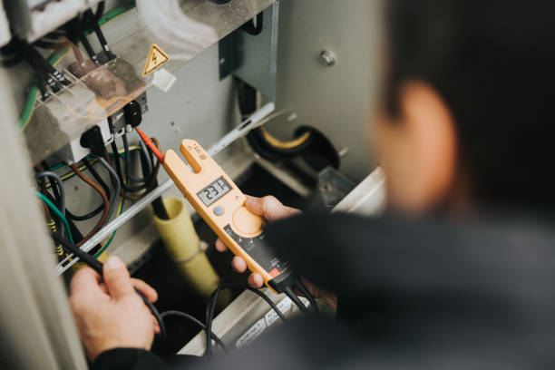 Best Electrical Outlet Repair  in Lincoln Center, KS