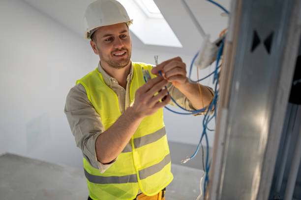 Best Emergency Electrical Repair  in Lincoln Center, KS